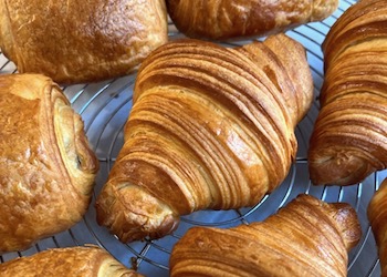 croissant making class paris